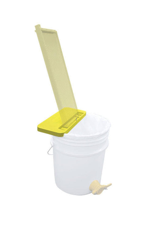 Mann Lake Bee Combcapper (1.30 x 5.70 x 13.40 inches)